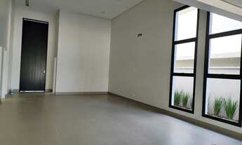 Imagem 4: Casa térrea de condomínio para venda com 347 metros quadrados com 4 quartos