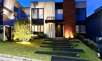 Imagem 2: Casa à venda em Santana de Parnaíba, Tamboré, com 5 suítes, com 475 m², Tamboré Onze