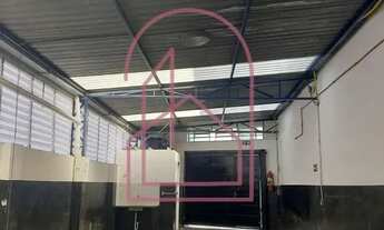 Imagem 2: Aluga-se Galpão com 130m² - 02 banheiros - Copa - Bairro Tremembé - Zona Norte