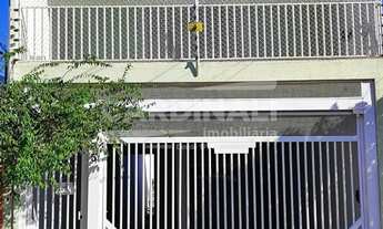 Imagem 2: Lindo sobrado com localização espetacular