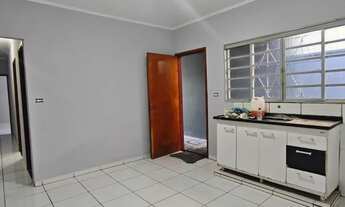 Imagem: CASA À VENDA COM 2 QUARTOS NO BAIRRO JARDIM