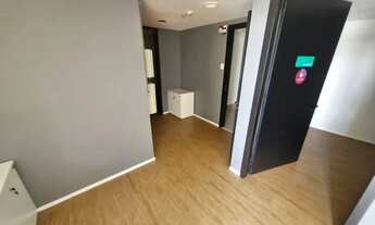 Imagem 7: Centro comercial para aluguel e venda com 1371 metros quadrados