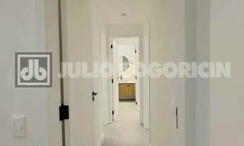 Imagem 9: Av Nossa Senhora de Copacabana - 2 Quartos (suite) - Todo Reformado - Oportunidade!