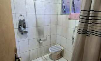 Imagem 7: Casa com Edícula Independente em Terreno de 203m² Ideal para Moradia e Renda Extra