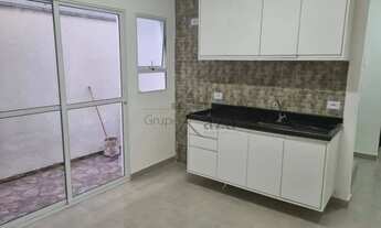 Imagem 2: Oportunidade - Casa - Vista Verde - 4 Dormitórios - 113m²