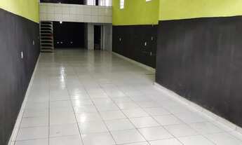 Imagem 2: Salão para locação ótima Localização a 15 minutos da estação Aeroporto