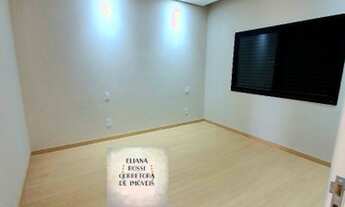 Imagem 6: Com muito quintal!!!