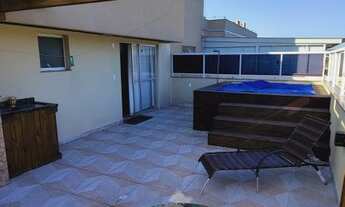 Imagem: Cobertura a 2 quadras da praia em Canasvieiras