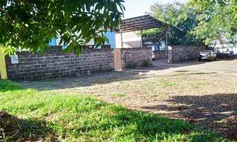 Imagem 2: Barracões no Parque Morumbi - em Foz do Iguaçu - Pr