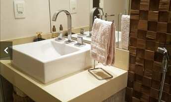 Imagem 3: Apartamento para venda possui 85 metros quadrados com 2 quartos em Botafogo - Rio de Janei