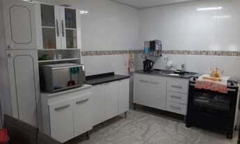 Imagem 3: Casa 3 dormitórios - com pátio, churrasqueira e casa auxiliar