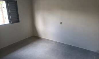 Imagem 4: CASA JARDIM EUROPA 2 QUARTOS SALA COZINHA BANHEIRO ÁREA DE SERVIÇOS E GARAGEM