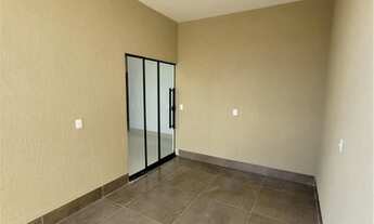 Imagem 4: Casa com lote de esquina, varanda gourmet com fogão caipira, 3/4 sendo uma suíte, oportuni