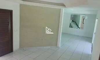 Imagem 4: Casa Duplex - 4 Suítes - 190M2 - sombra- Piscina e Churrasqueira -Jardim - Nova Parnamirim