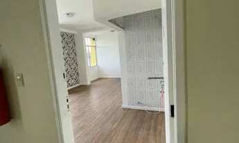 Imagem 2: Alugo Apartamento no Condomínio Village Laranjeiras/ Já Incluso Água Energia e Taxa de Con