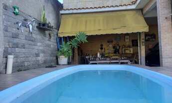 Imagem: 2 casas Santa Cruz