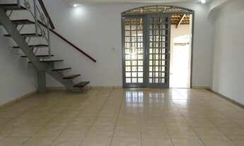 Imagem 5: Casa para aluguel com 200 m2, 3 qtos 1 suíte garagem 4 carros Parque das Laranjeiras - Go