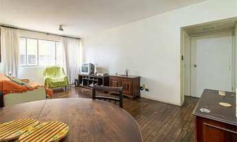 Imagem 3: Espaçoso na Rua Cardoso de Almeida, com 3 dormitórios, 1 suíte, 1 vaga. Preço abaixo da mé