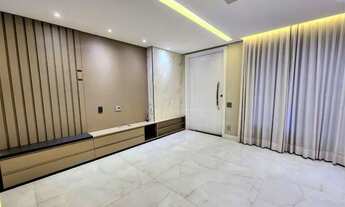 Imagem 4: Casa de Condomínio para venda e aluguel em Granja Viana de 169.00m² com 3 Quartos, 3 Suite