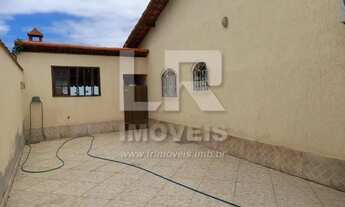 Imagem 1: Casa ampla com 2 quartos, piscina e churrasqueira, excelente localização *CC-04