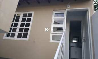 Imagem 4: Apartamento para aluguel tem 48 metros quadrados com 1 quarto em Coqueiros - Florianópolis