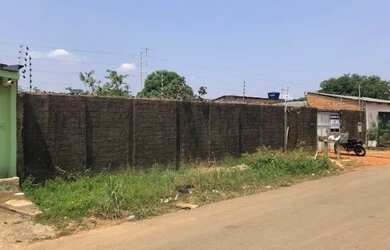 Imagem 4: Casa Meia Água em dois Terrenos