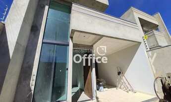 Imagem: Casa com 3 quartos à venda por R$ 320.000