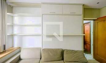 Imagem 3: Apartamento para Aluguel - Centro Histórico, 1 Quarto, 27 m2