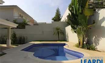 Imagem 4: CASA ASSOBRADADA - ALPHAVILLE DOM PEDRO - SP