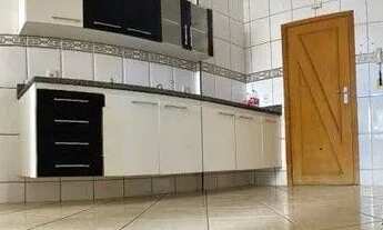 Imagem 3: O apartamento no bairro Jardim das Américas com 155 m² com 4 quartos sendo 1 suíte e 3 ban