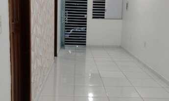 Imagem 3: Casa em residencial fechado há 1 minuto do shopping via Norte