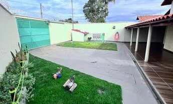 Imagem 5: Vendo Casa LOTE INTEIRO COM PISCINA Setor Jardim do Ipe Aparecida de Goiania