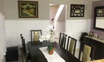 Imagem: Sobrado com quintal e churrasqueira !