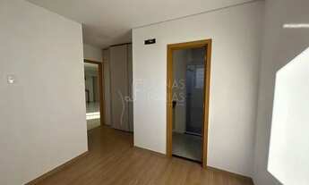 Imagem 4: Você esta procurando um apartamento de três quartos e bem localizado ?