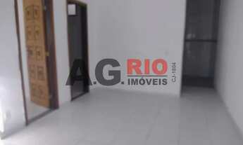 Imagem 4: Casa de Vila-LOCAÇÃO-Marechal Hermes-Rio de Janeiro-RJ