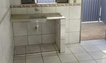 Imagem: Alugo casa de 02 quartos dem. Depend. Jd