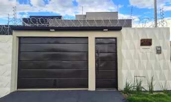 Imagem 2: Casa para Venda em Trindade, Setor Cristina Ii Expansão, 3 dormitórios, 1 suíte, 2 banheir