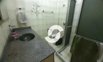 Imagem 3: Apartamento com 2 dormitórios à venda, 70 m² por R$ 240.000,00 - Centro - Niterói/RJ