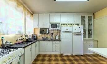 Imagem: Casa residencial de 4 dormitórios, sendo