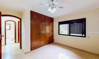 Imagem 5: Apartamento a venda em Moema com 140m², excelente oportunidade