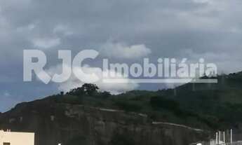 Imagem 3: Apartamento de 85 metros quadrados no bairro Tijuca com 3 quartos