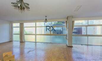 Imagem: Apartamento com vista livre, janelão chão