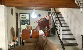 Imagem: Casa de Vila-À VENDA-Catete-Rio de Janeiro-RJ