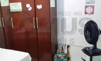 Imagem 7: Casa Triplex de 150m² no Bairro Ponto Novo - 5 Quartos, 2 Garagens, DPE, Varanda e Mais