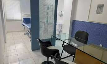 Imagem 2: Imóvel para venda possui 200 metros quadrados com 5 quartos em Santo Amaro - Recife - PE