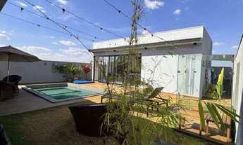 Imagem 7: Vendo ÁGIO casa mobiliada condomínio Gaudí, 3 quartos, sendo 1 suíte