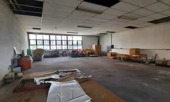 Imagem: Prédio Comercial no Bairro Rudge Ramos