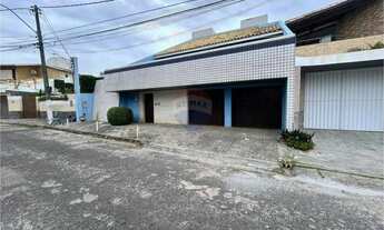 Imagem: Vendo Casa 4/4 em Vilas do Atlântico