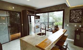 Imagem 7: Casa de alto padrão com vista para o mar - Praia do Silveira