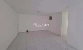 Imagem 3: Apartamento para aluguel possui 90 m² com 3 quartos em Messejana